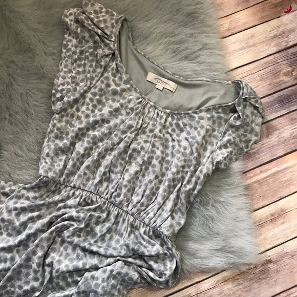 LOFT Dresses & Skirts - LOFT Ann Taylor Gray Animal Print Dress Ruffle XSP